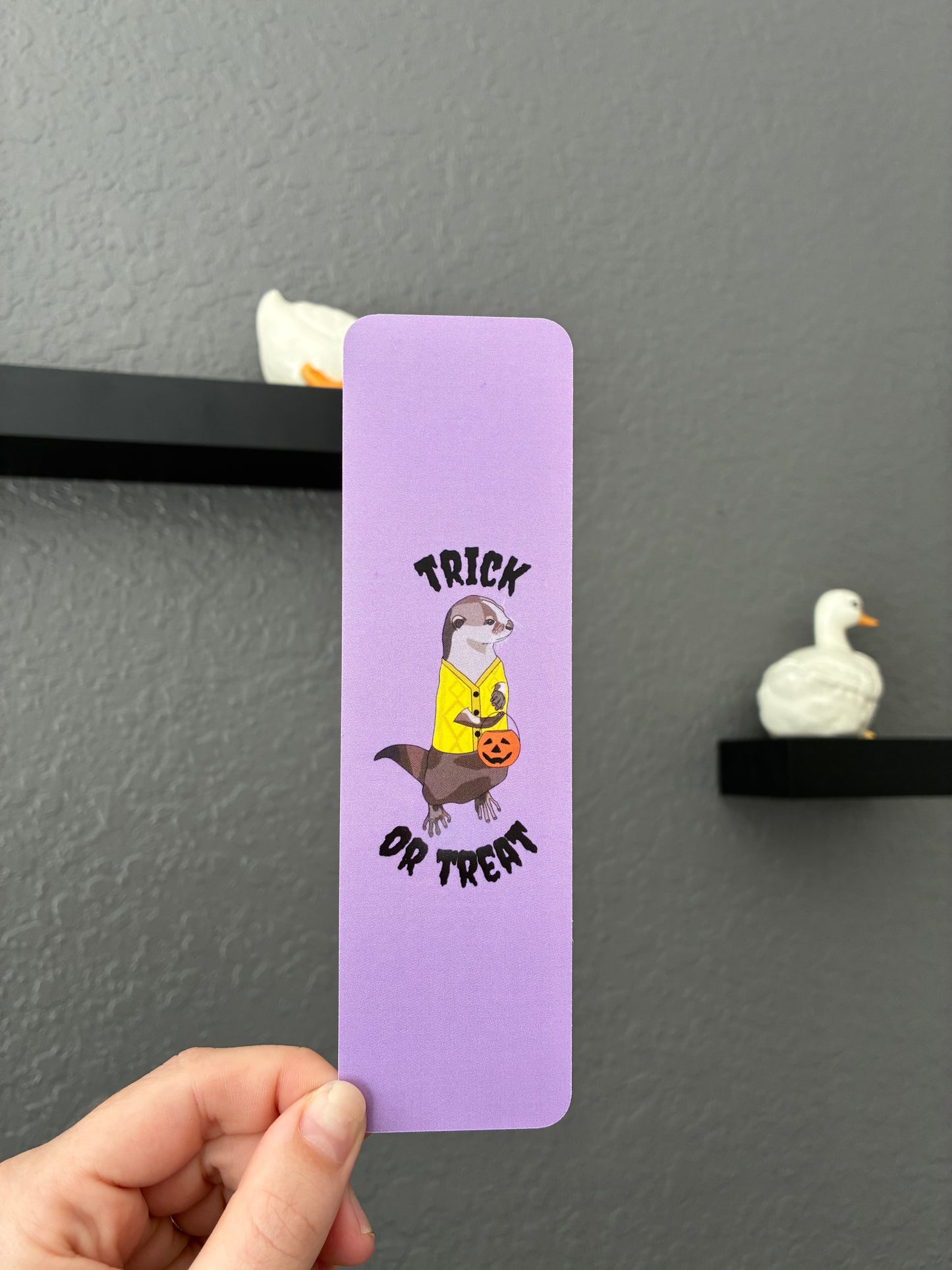 Trick Or Treat Otter Boo-mark