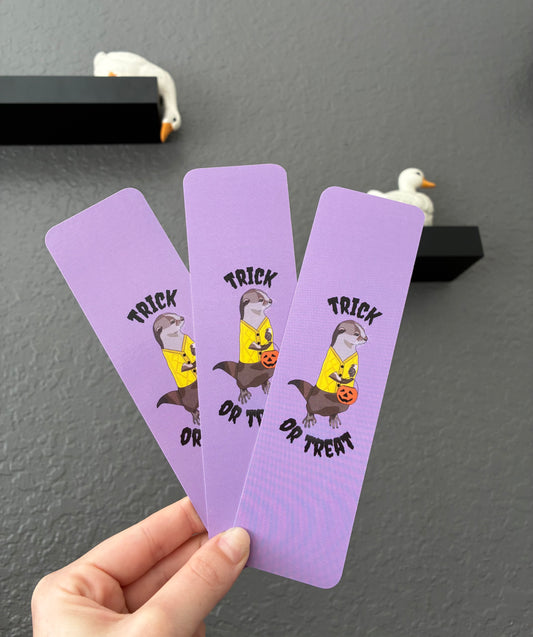 Trick Or Treat Otter Boo-mark